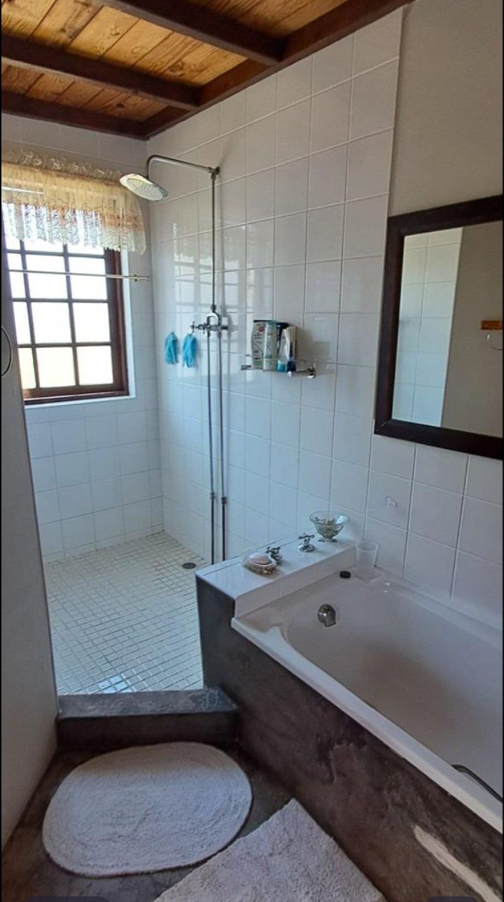 3 Bedroom Property for Sale in Hickmans River Eastern Cape
